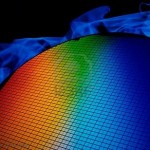 123rf_7169225-detail-of-a-silicon-chip-wafer-reflecting-different-colors